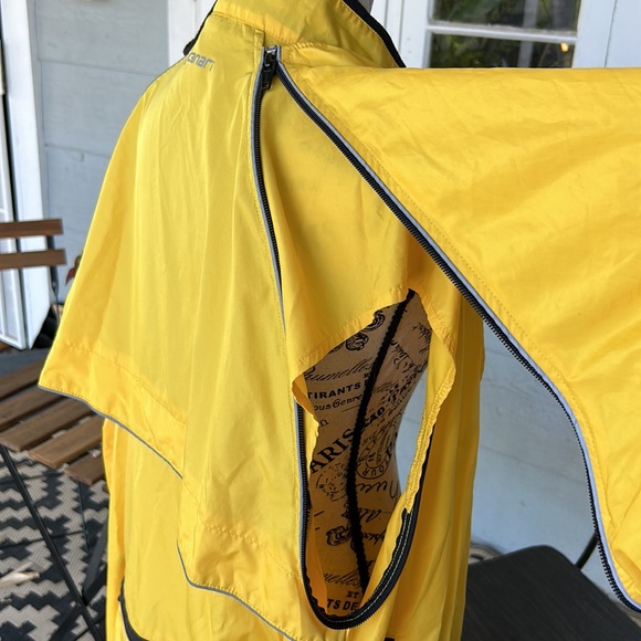 Canari San Diego Cyclist Jacket in Canary Yellow - Picture 4 of 7